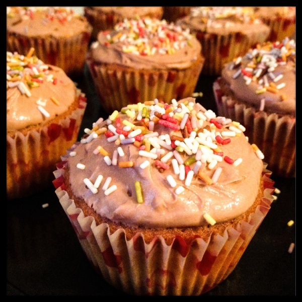 Vanilla Fairy Cupcakes with Chocolate Frosting